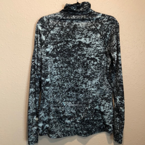 Under Armour 3/4 Zip - Picture 3 of 4